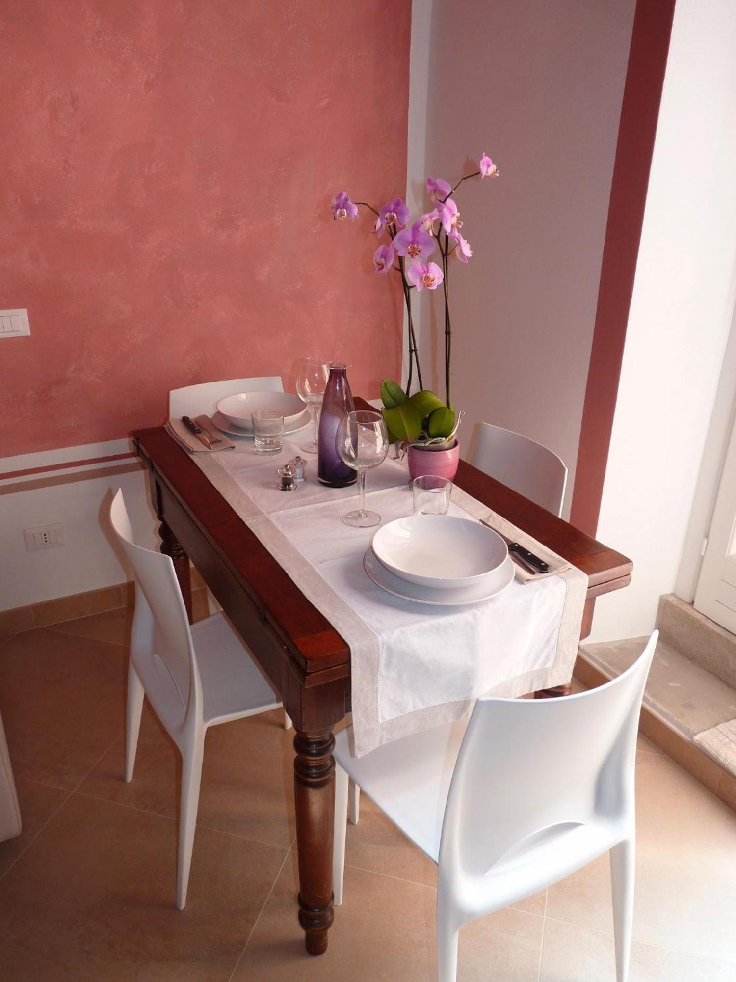 Flora Inn, Super Sweet - Centro *